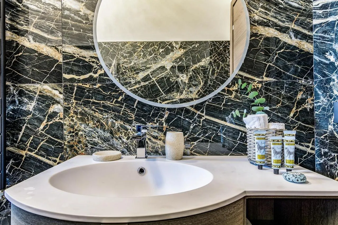 Beplace Apartments In Nolo Milan